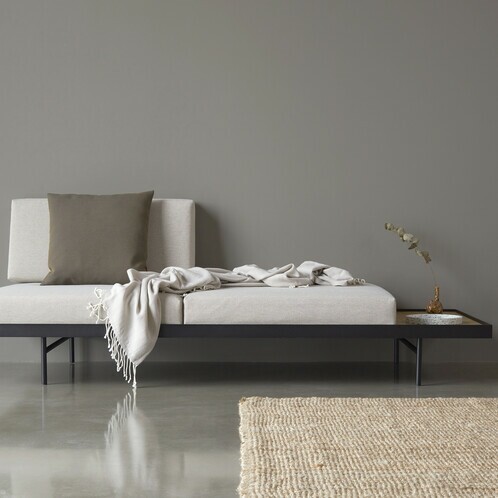Puri Daybed