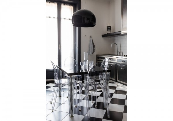 Kartell Victoria Ghost
