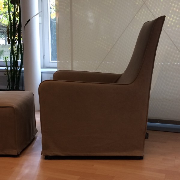 Sessel Romeo mit Hocker