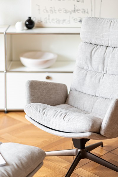 Arva Lounge Drehsessel