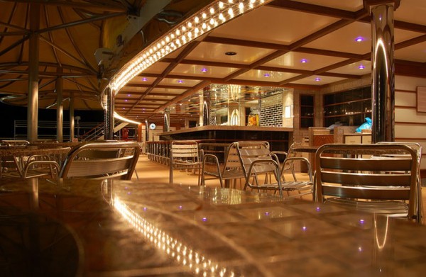 Indecasa Montecarlo / Gacela