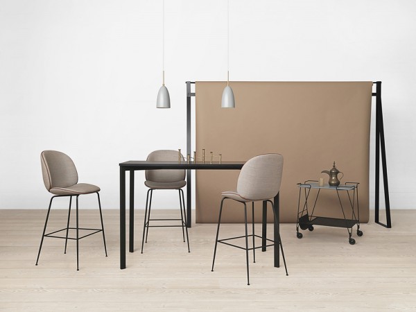 Gubi Beetle Barstuhl