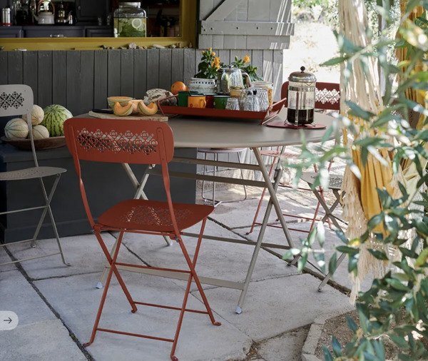 Fermob Caractére Klapptisch