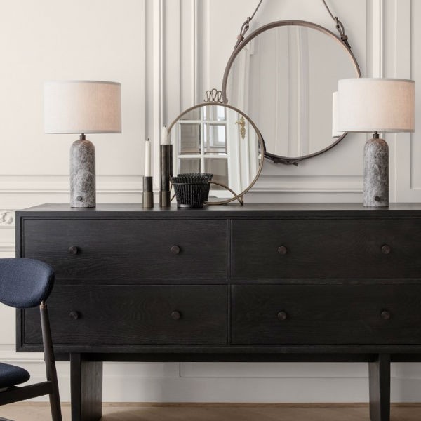 Gubi Gravity Tischleuchte