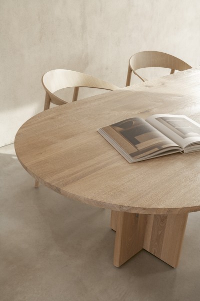 Janua BC17 T-Rox Tisch