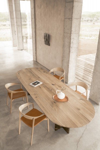 Janua BC17 T-Rox Tisch